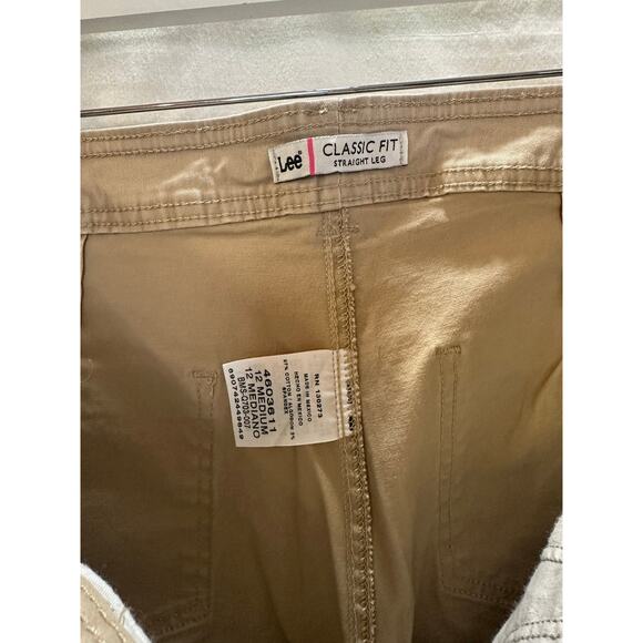 Lee Classic Fit Straight Leg Pants – Size 12 Medium – Khaki - Picture 5 of 5